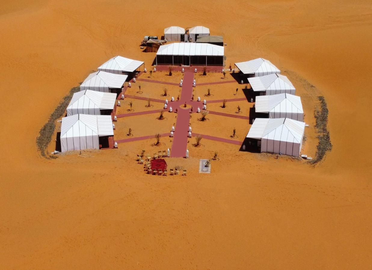 Luxury Berber Style Hotel Merzouga Exterior foto